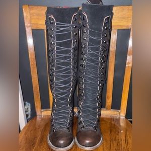 Freebird Black Raphael- BNIB size 7